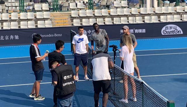 入了更多信 入了更多信