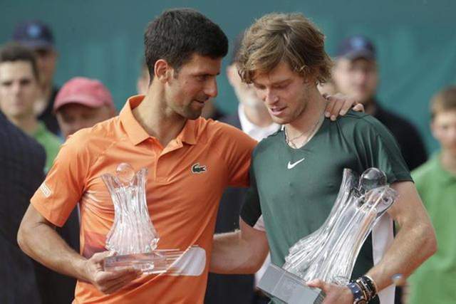 辅以3D微 辅以3D微