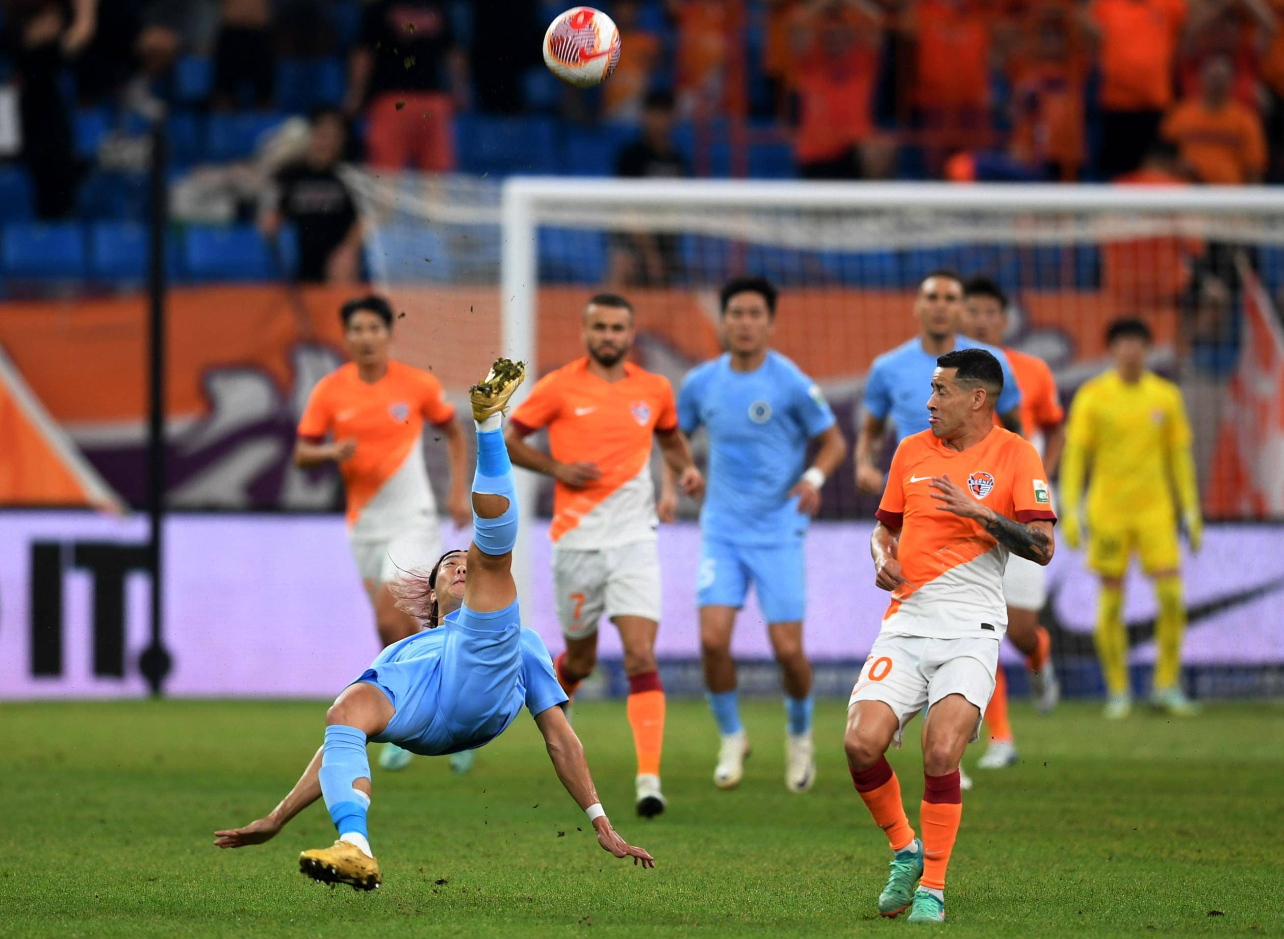 防线身后 防线身后